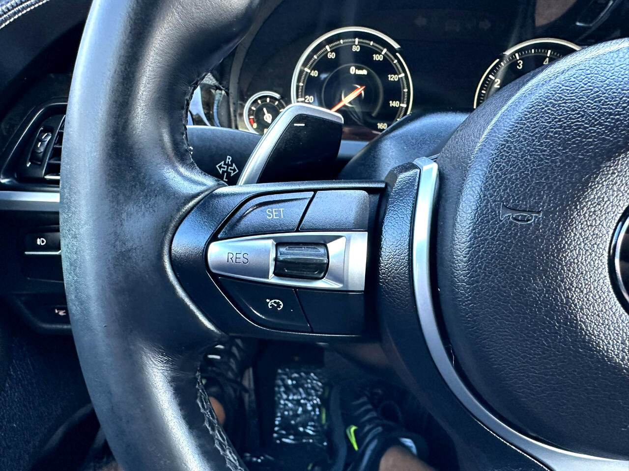 Used 2015 BMW 640i Convertible image 28