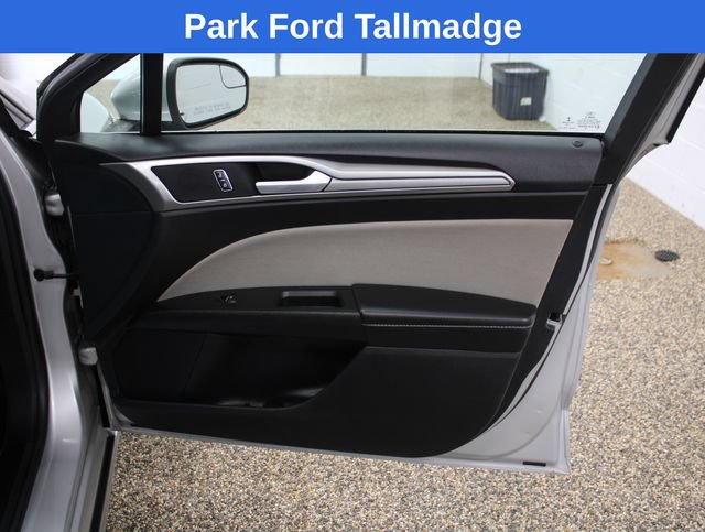 Used 2018 Ford Fusion S FWD image 20