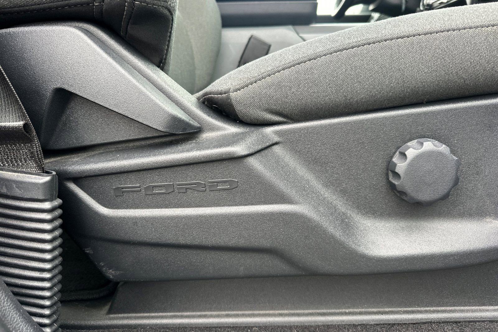 Used 2024 Ford F150 XLT w/ Mobile Office Package image 22