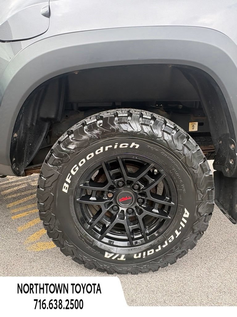 Used 2020 Toyota Tacoma TRD Pro AWD/4WD image 17