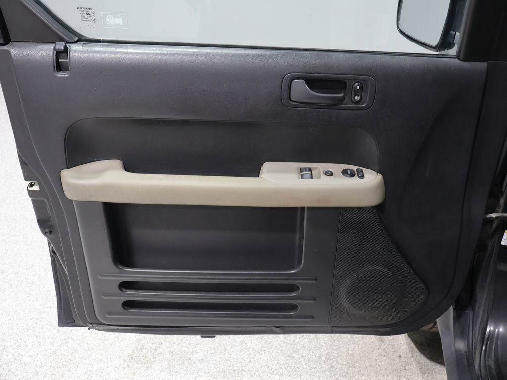Used 2008 Honda Element LX image 16