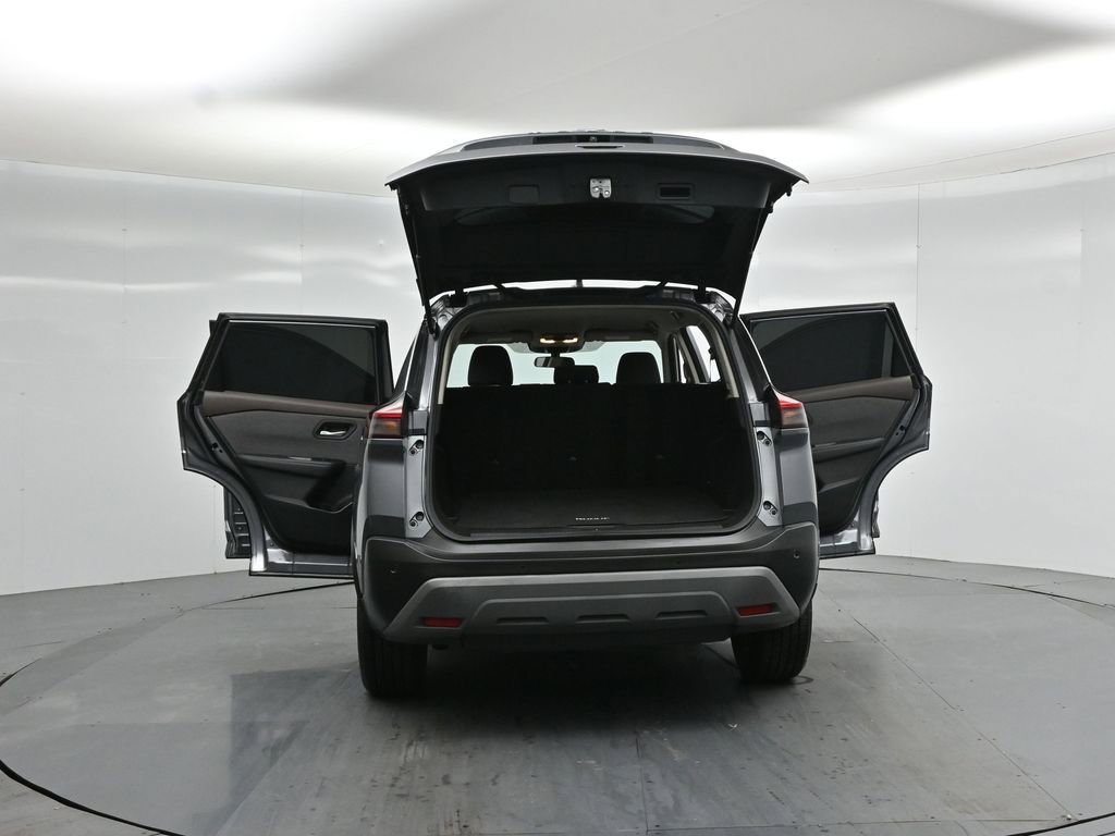 Used 2021 Nissan Rogue SV FWD image 33