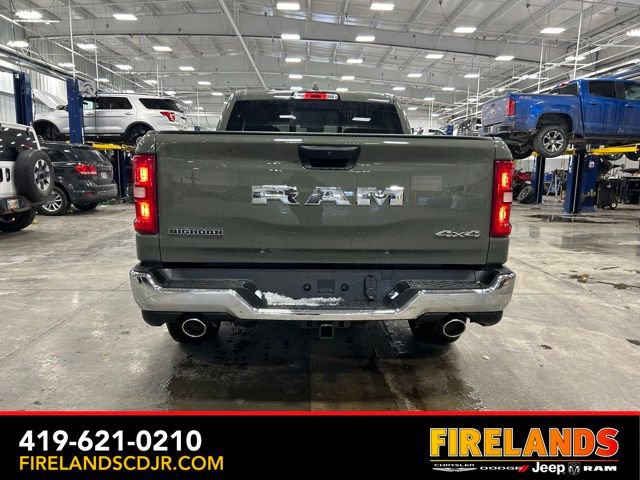New 2026 RAM 1500 4x4 Crew Cab image 4