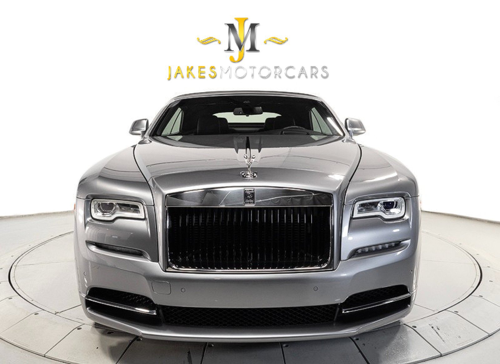 Used 2019 Rolls-Royce Dawn RWD image 19
