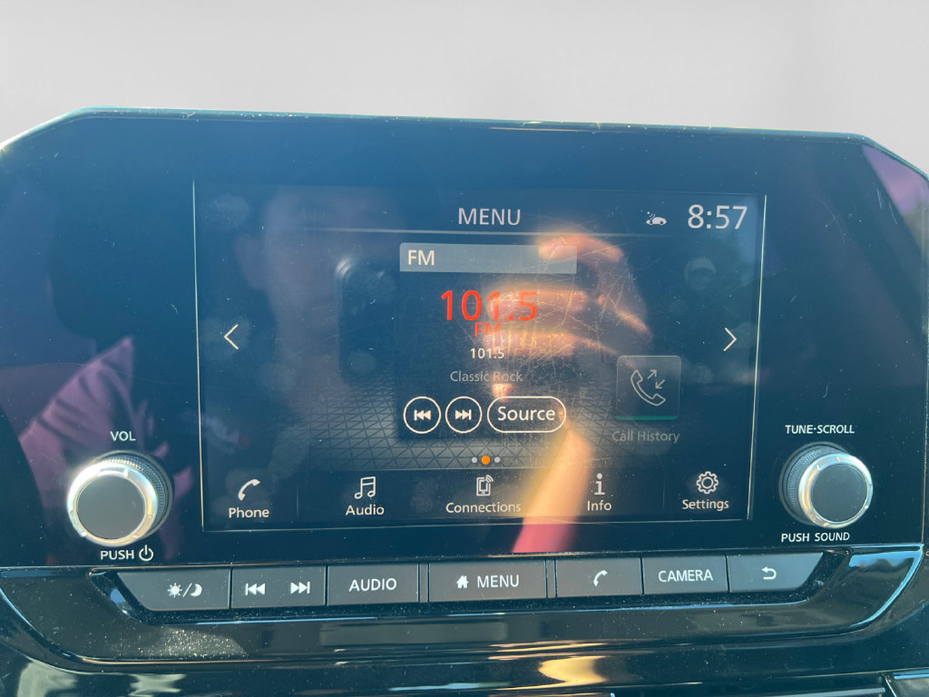Used 2024 Nissan Pathfinder SV AWD/4WD image 19