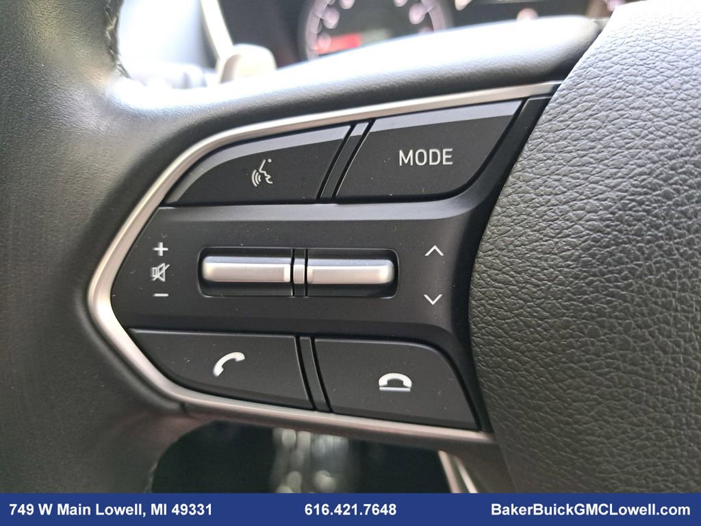 Used 2023 Hyundai Santa Fe SEL image 17