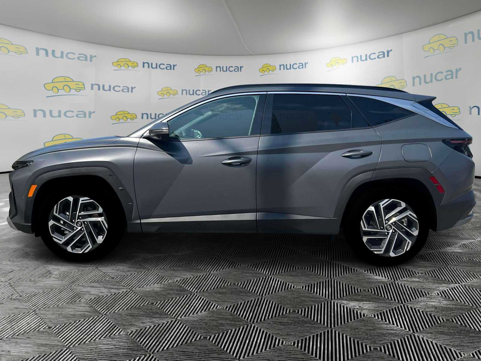 New 2025 Hyundai Tucson Limited image 4