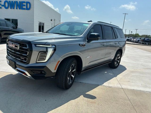 Used 2026 GMC Yukon AT4 w/ AT4 Premium Plus Package AWD/4WD image 7