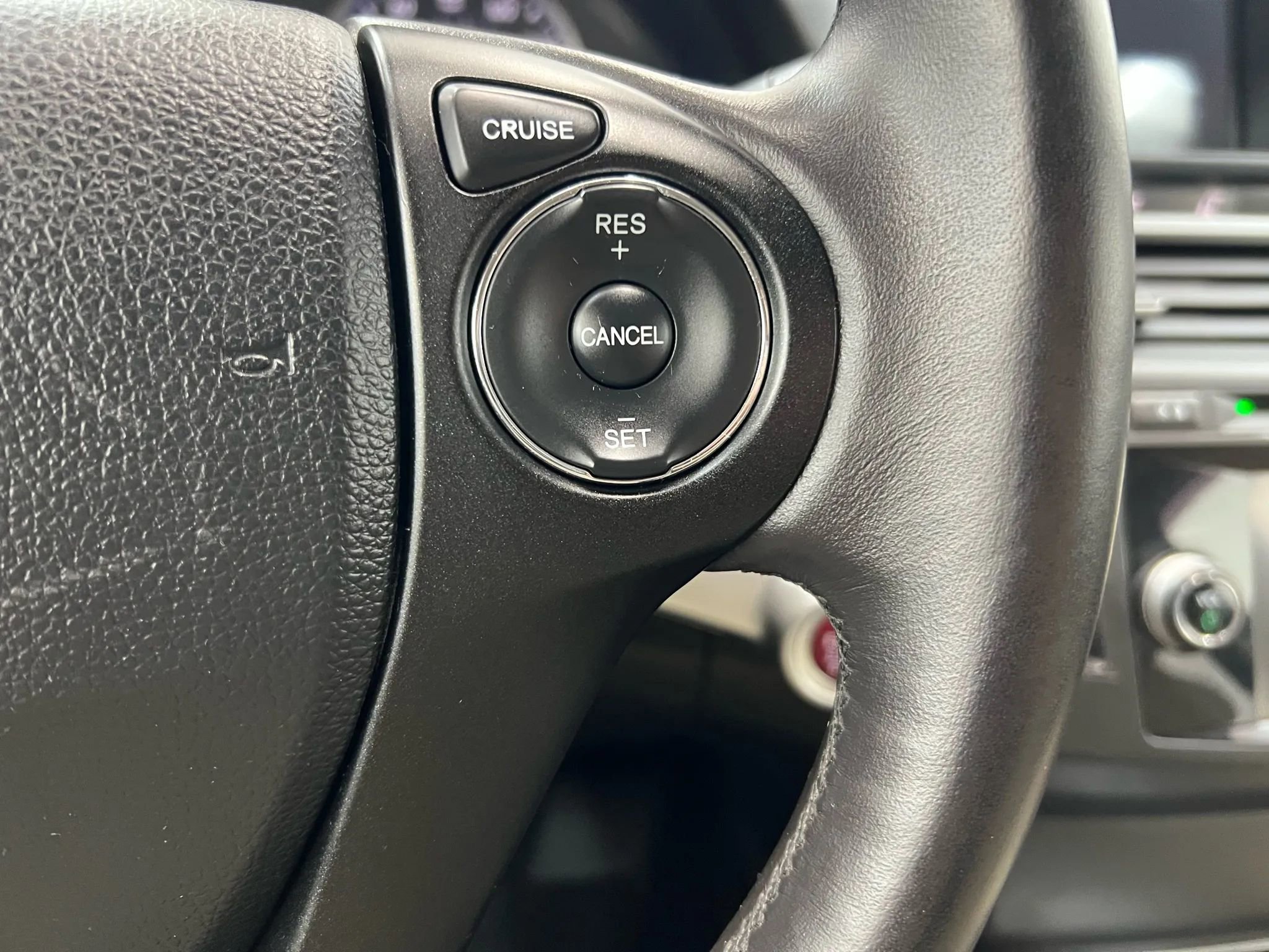 Used 2014 Honda Crosstour EX-L image 18