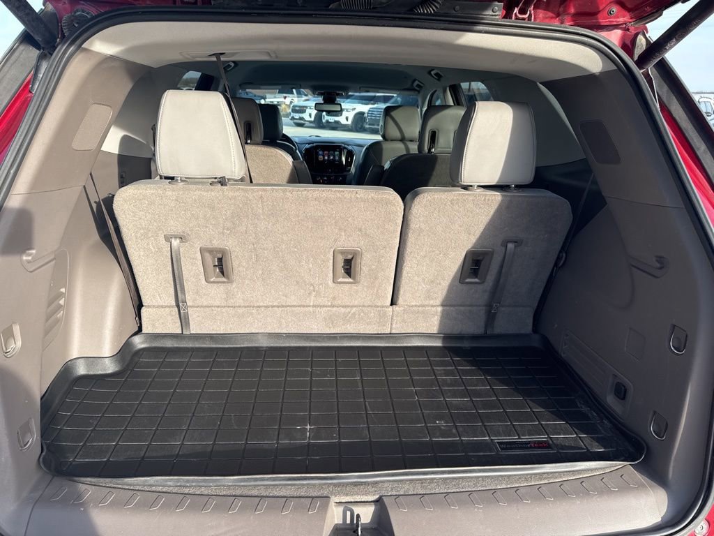 Used 2018 Chevrolet Traverse Premier AWD/4WD image 11