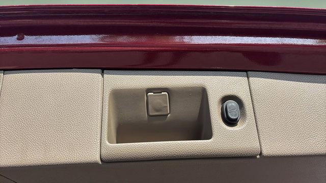 Used 2016 Chevrolet Tahoe LTZ AWD/4WD image 38