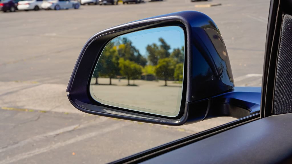 Used 2021 Tesla Model Y Long Range image 17