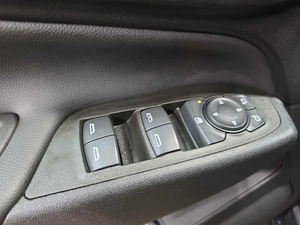 Used 2022 Chevrolet Equinox LT image 31