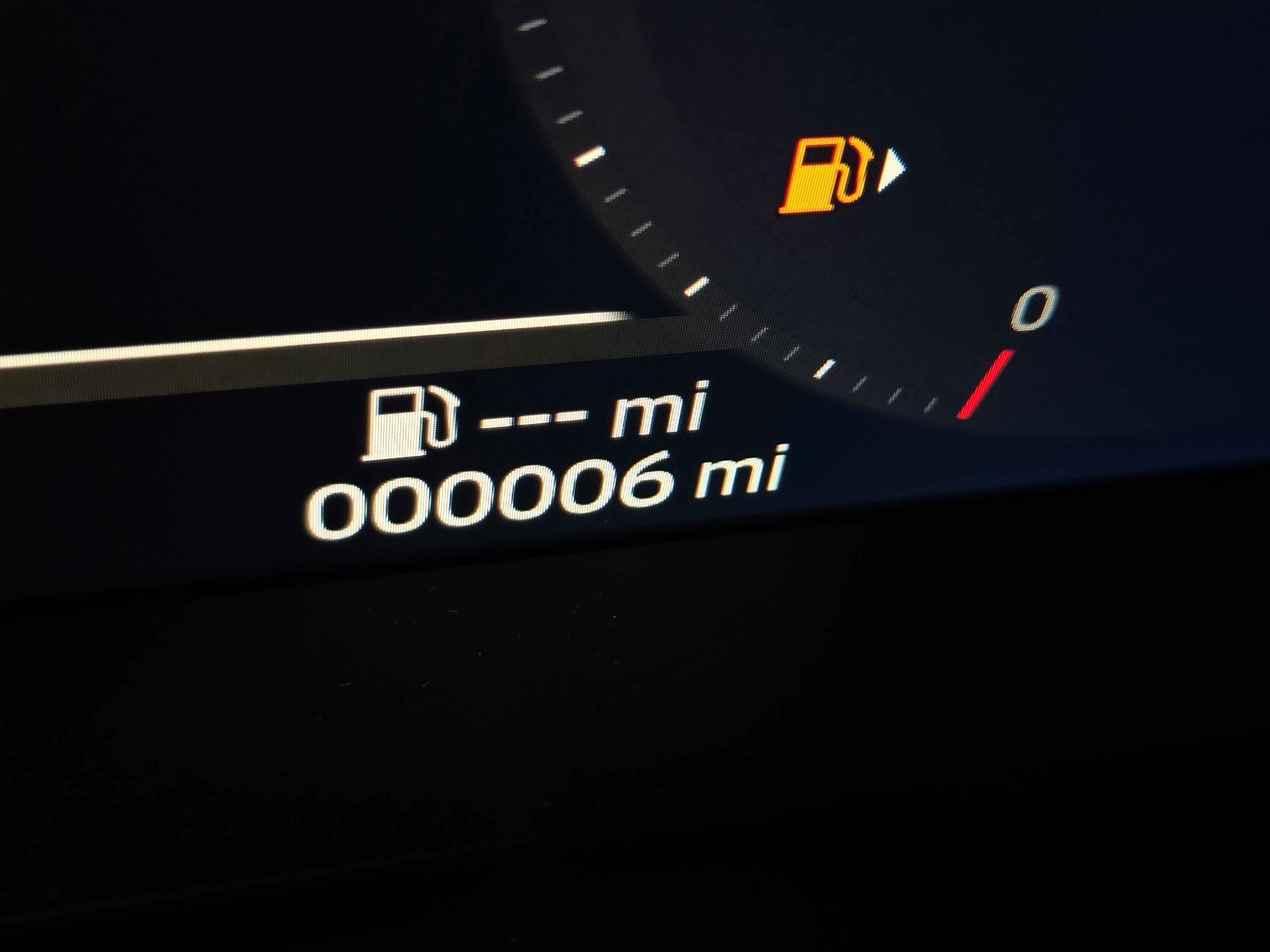 New 2026 Mitsubishi Outlander SEL image 18