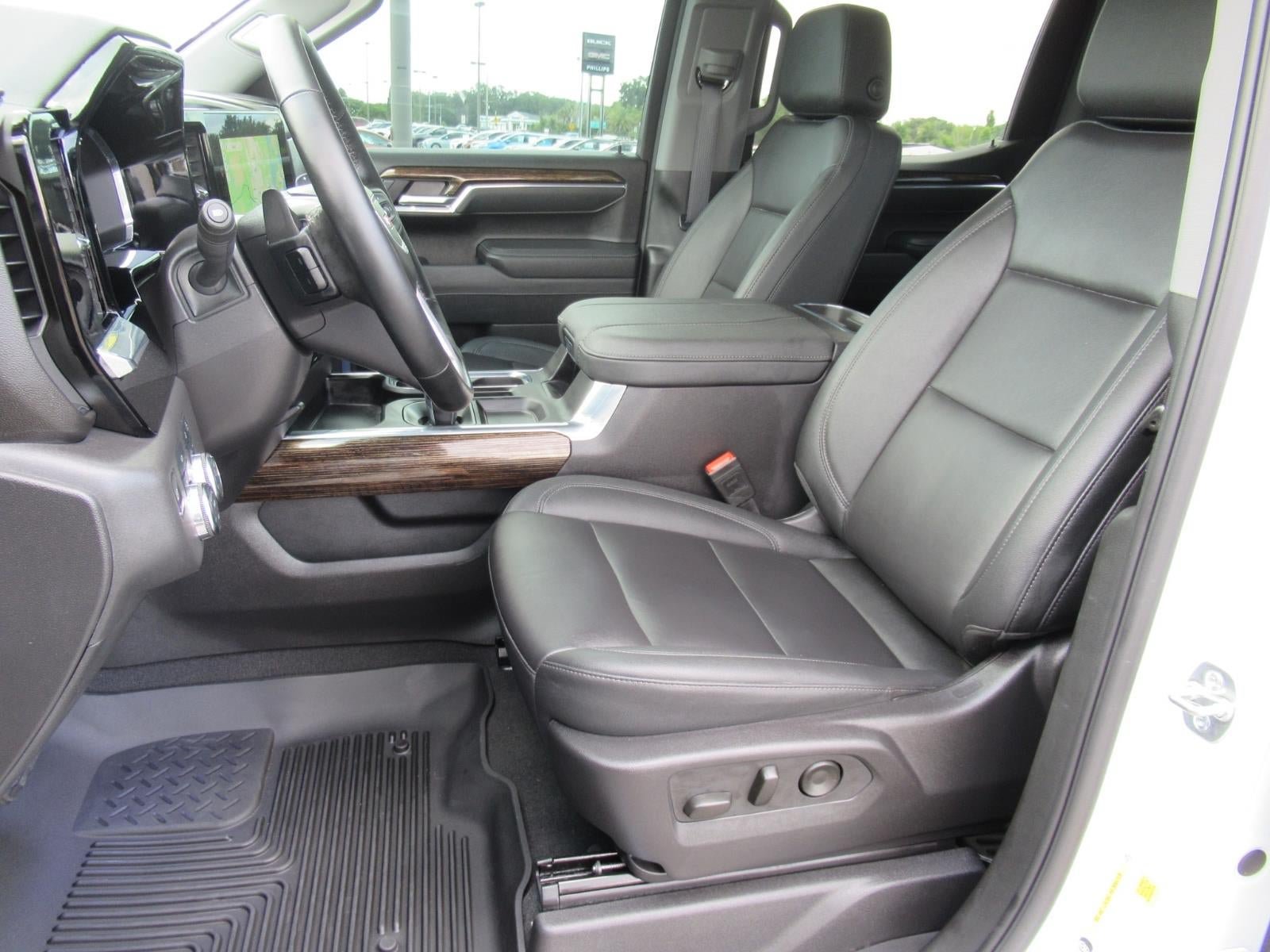 Used 2025 GMC Sierra 1500 Elevation w/ Elevation Premium Package AWD/4WD image 18