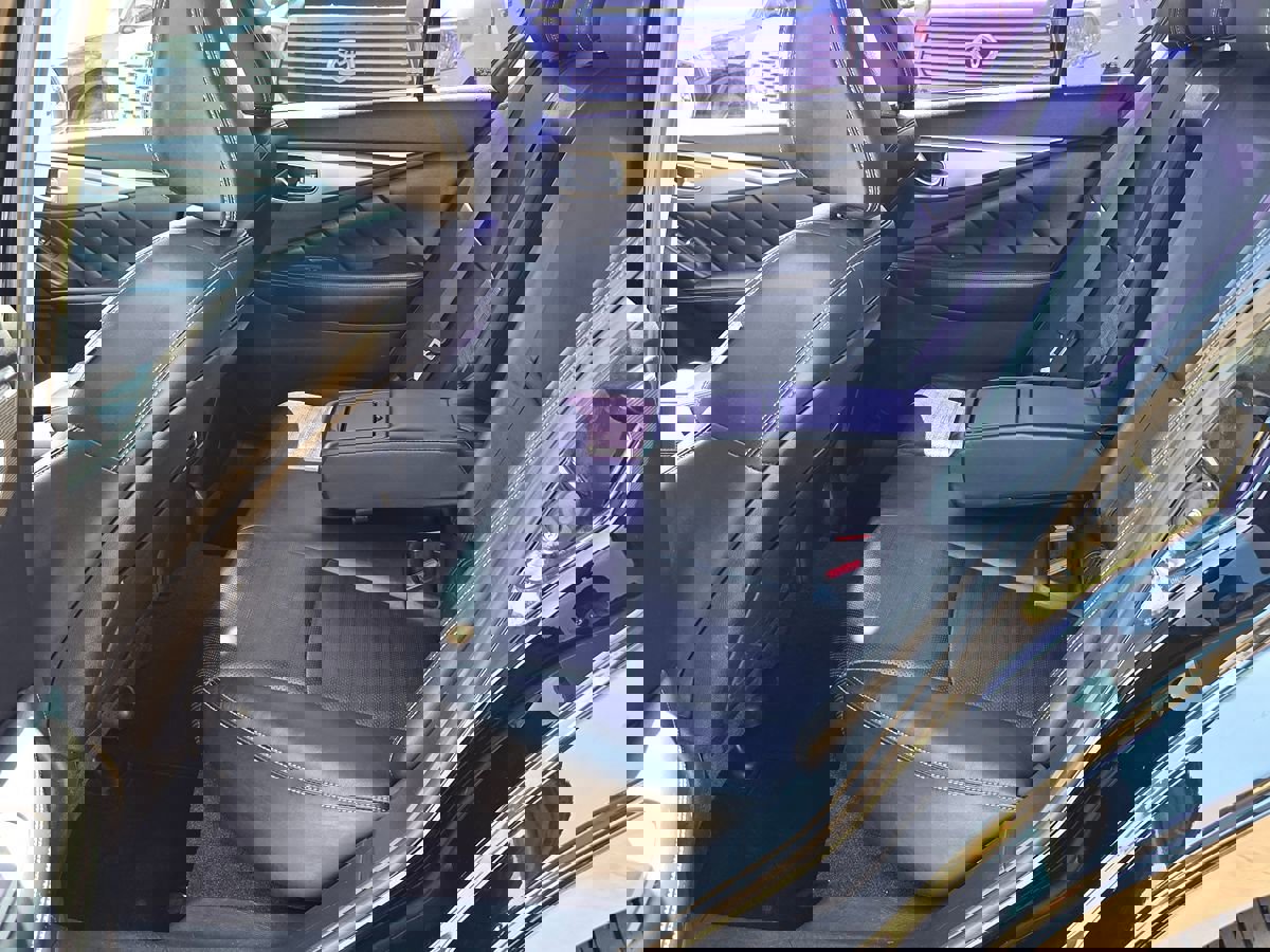 Used 2019 INFINITI Q50 Signature Edition image 17