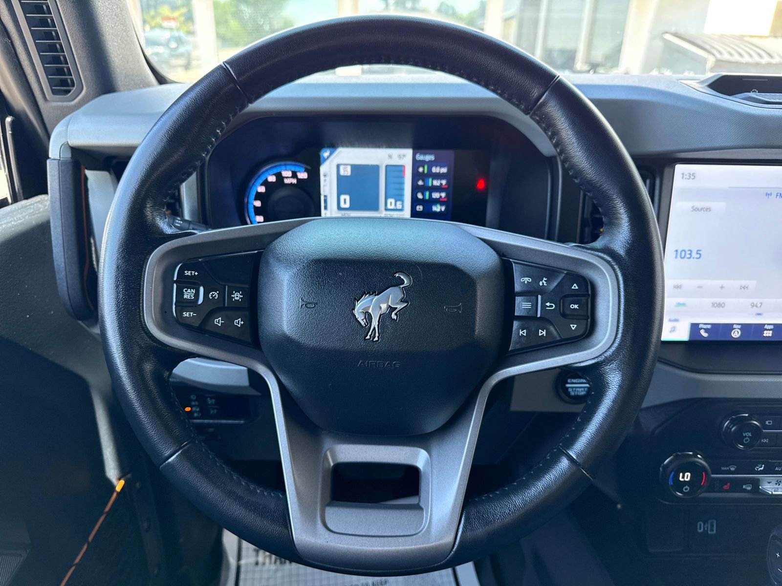 Certified 2023 Ford Bronco Badlands w/ Sasquatch Package AWD/4WD image 14
