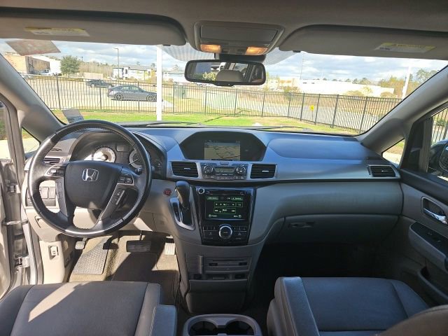 Used 2016 Honda Odyssey Touring Elite image 38