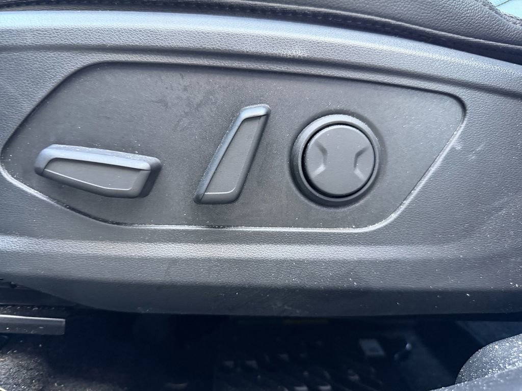 New 2026 Hyundai Tucson SE image 23