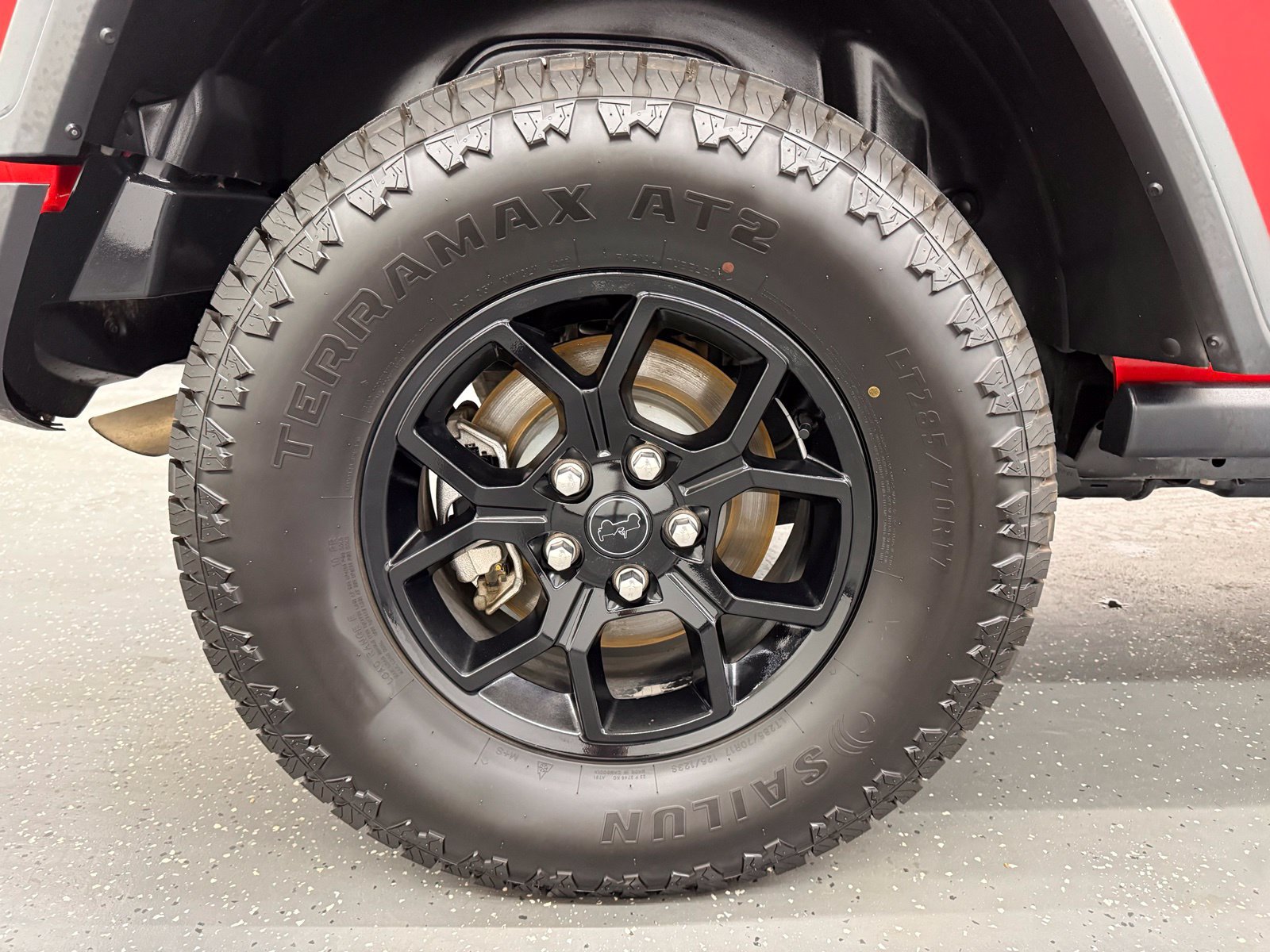 Used 2025 Jeep Wrangler Unlimited Sport AWD/4WD image 20