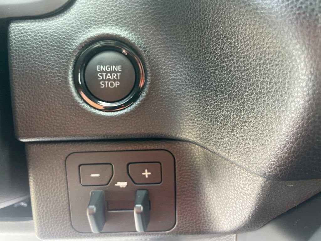 New 2026 Toyota Tundra SR5 AWD/4WD image 19