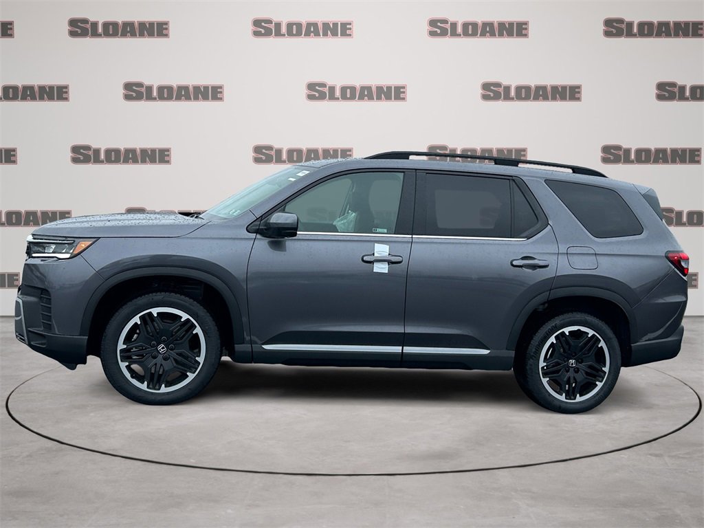 New 2026 Honda Pilot Touring image 2