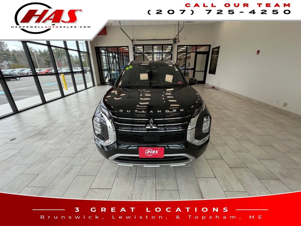 Used 2022 Mitsubishi Outlander SEL AWD/4WD image 9