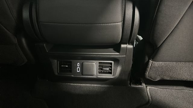 Used 2026 GMC Sierra 1500 SLT AWD/4WD image 29