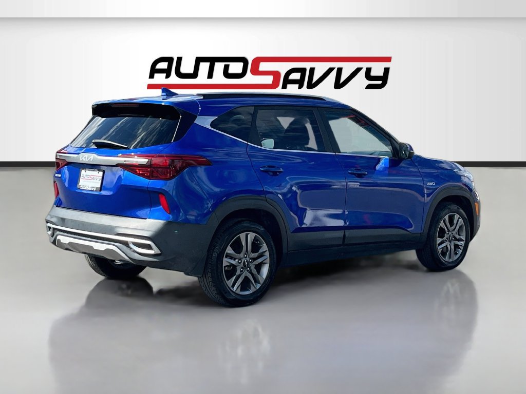 Used 2023 Kia Seltos S w/ Navigation Package AWD/4WD image 7