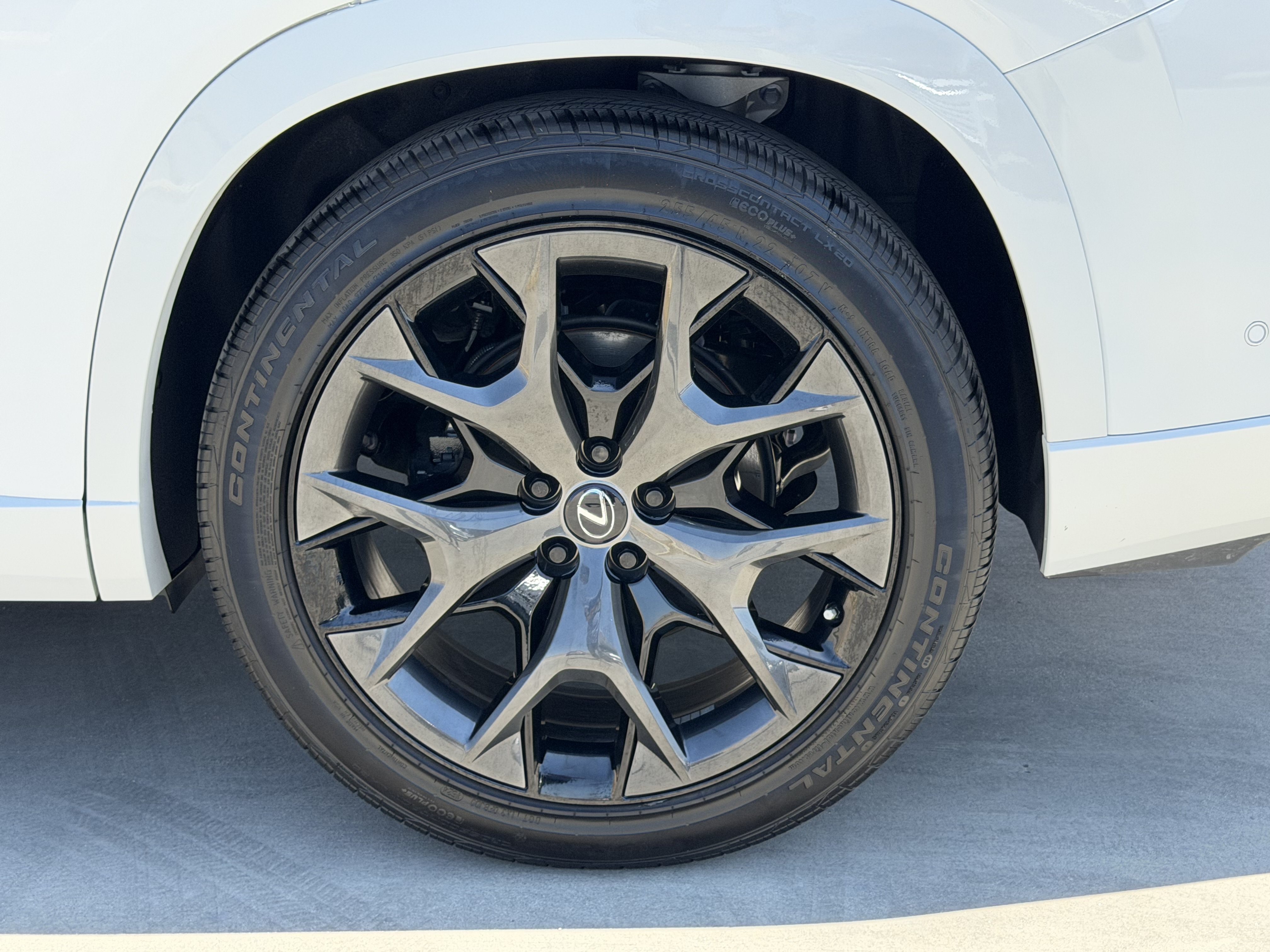 Certified 2024 Lexus TX 500h AWD image 16