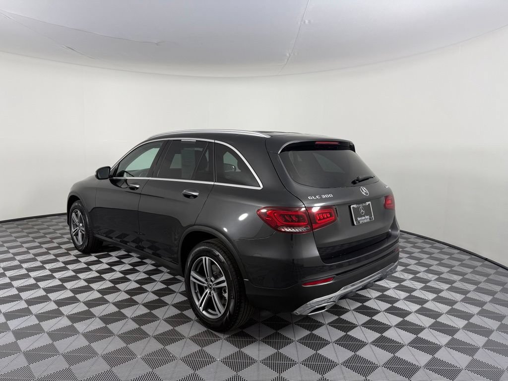 Used 2020 Mercedes-Benz GLC 300 4MATIC image 5