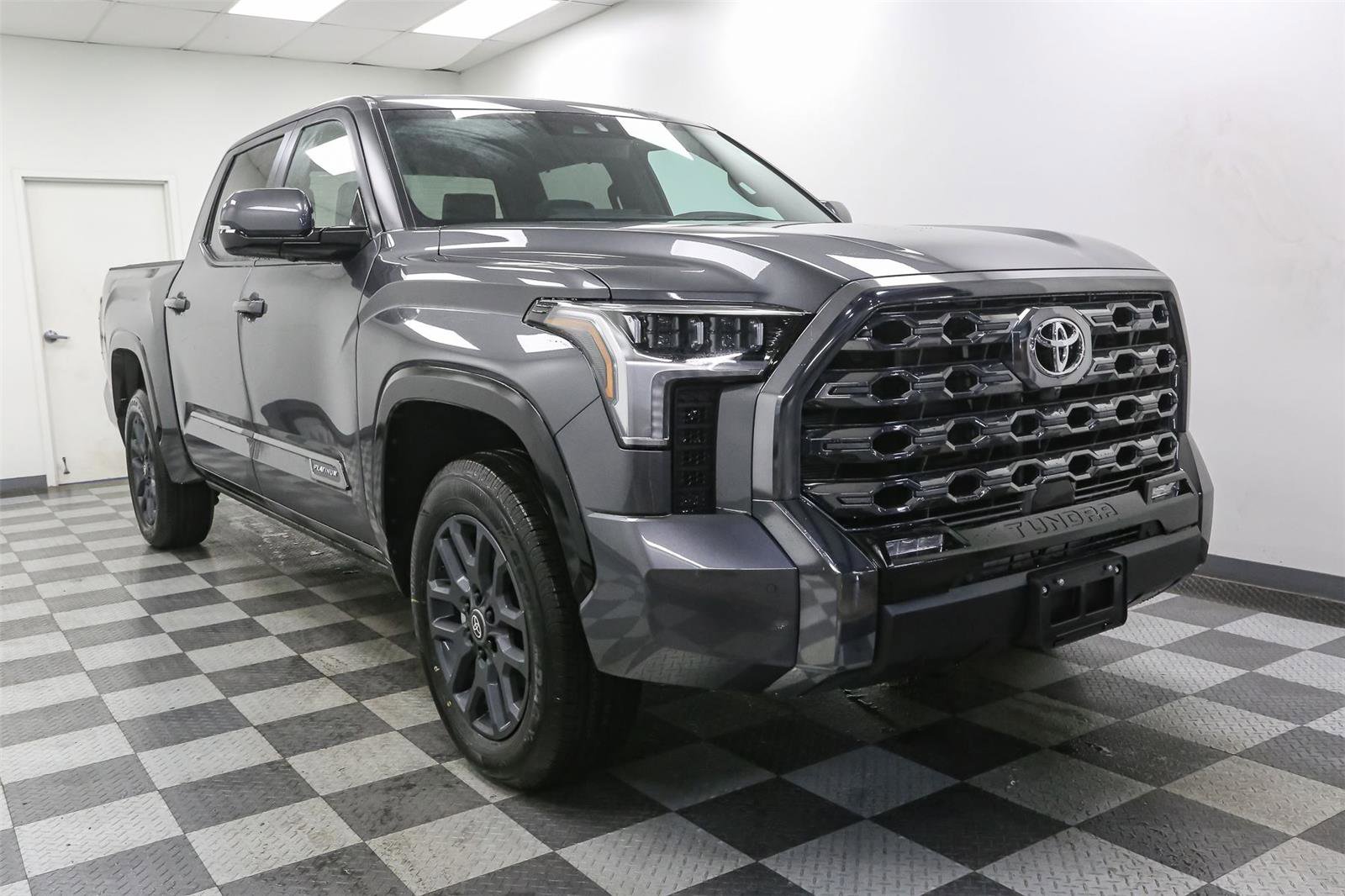New 2026 Toyota Tundra Platinum image 2