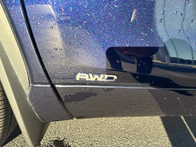 Used 2025 Toyota Highlander Platinum AWD/4WD image 14