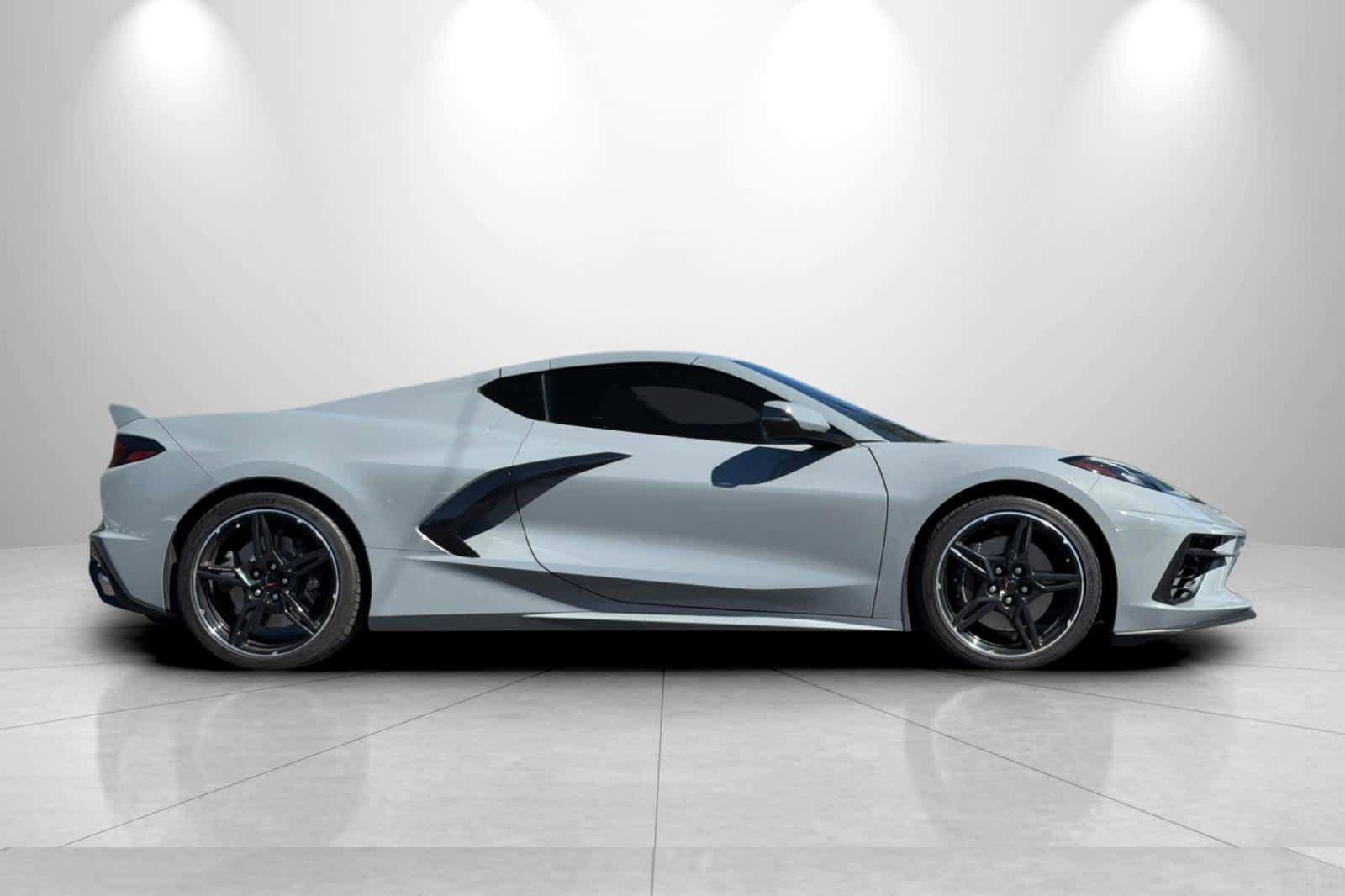 Used 2024 Chevrolet Corvette Stingray Coupe w/ Z51 Performance Package RWD image 7