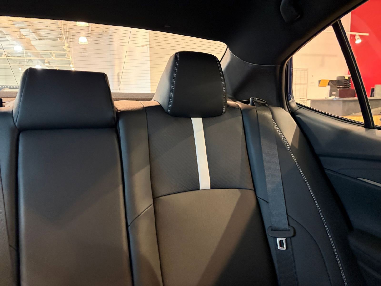 Used 2025 Toyota Camry SE image 37