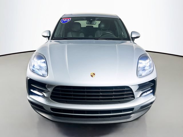 Used 2019 Porsche Macan AWD/4WD image 3