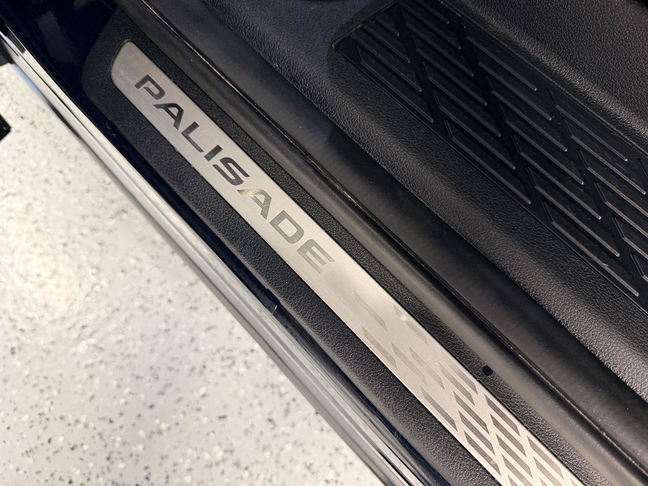 Used 2023 Hyundai Palisade Calligraphy FWD image 25