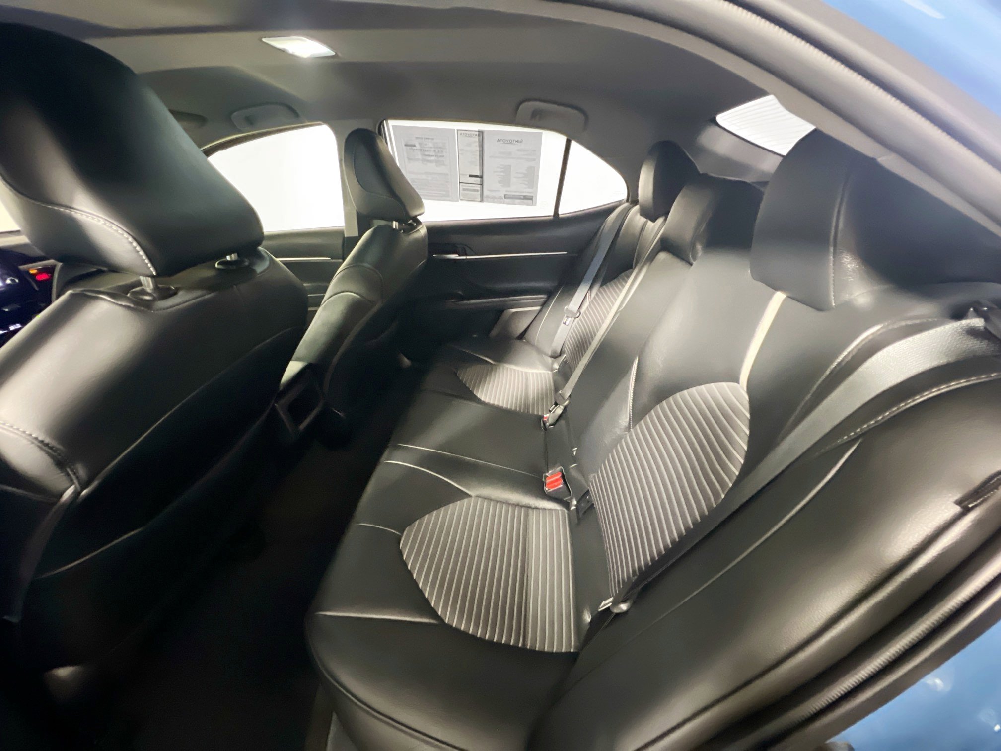 Used 2023 Toyota Camry SE FWD image 28