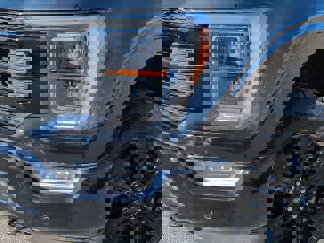 Used 2023 Ford F150 Lariat w/ Equipment Group 502A High AWD/4WD image 11