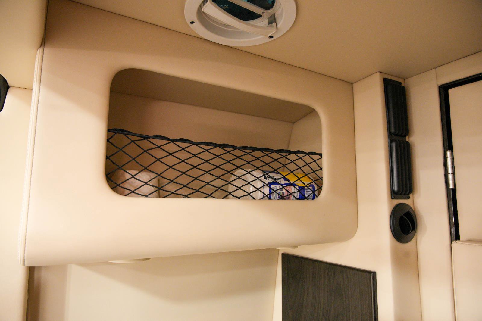 Used 2020 Mercedes-Benz Sprinter 3500 image 25