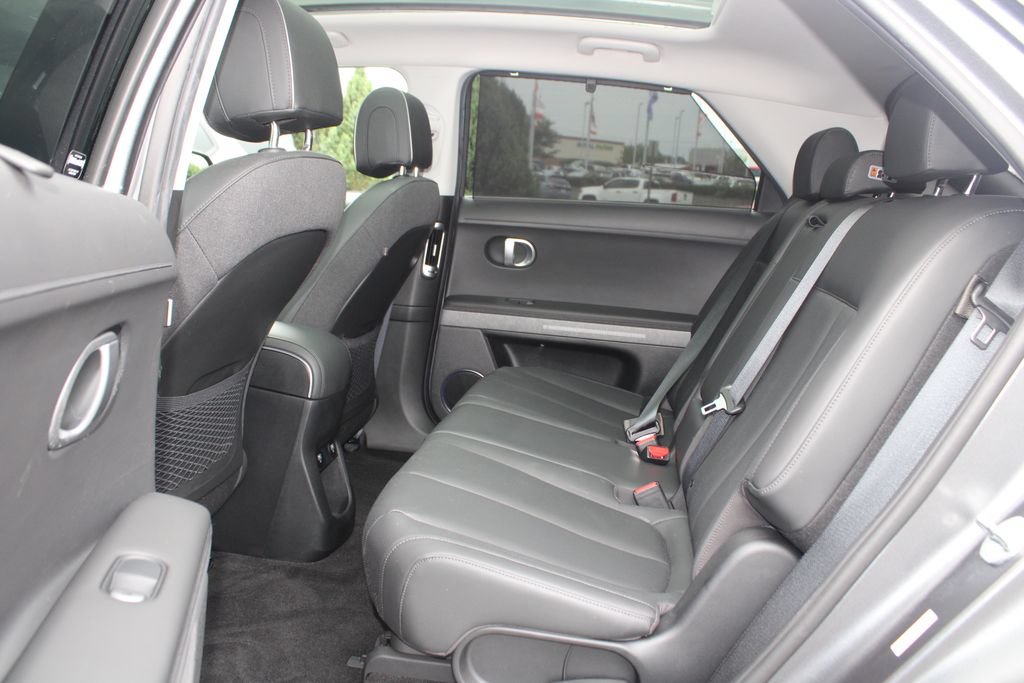 Used 2023 Hyundai Ioniq 5 Limited w/ Cargo Package AWD/4WD image 17