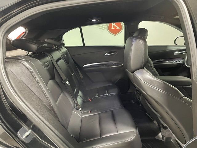 Used 2023 Cadillac XT4 Luxury w/ Driver Awareness Package image 21