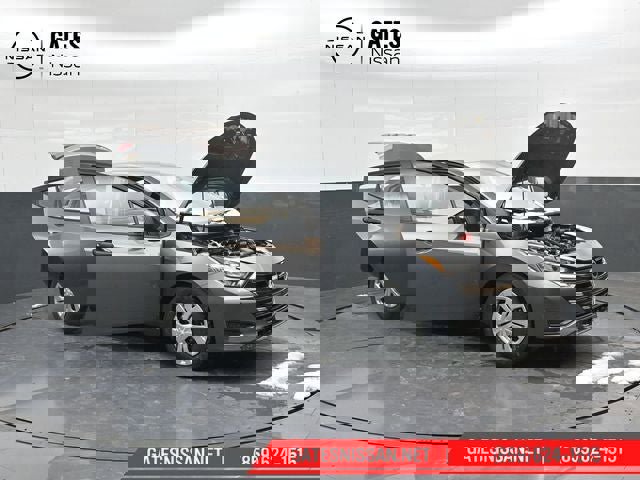 New 2025 Nissan Versa S w/ Trunk Package image 50