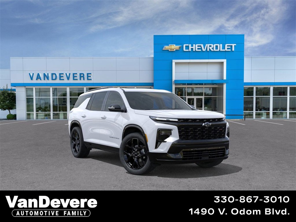 New 2026 Chevrolet Traverse RS w/ LPO, Floor Liner Package image 1