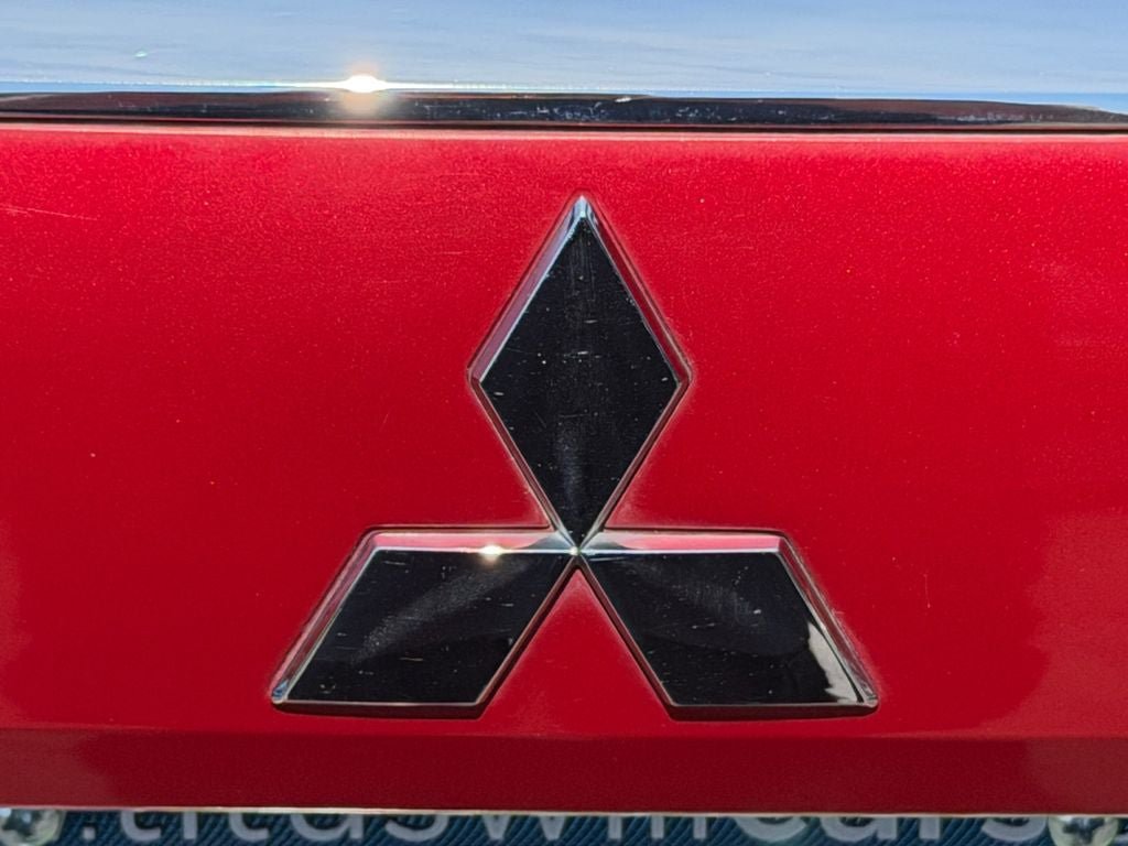 Used 2019 Mitsubishi Outlander SE AWD/4WD image 34
