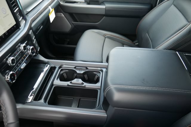 New 2026 Ford F550 4x4 Crew Cab image 21