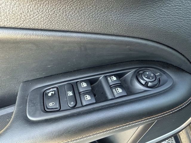 Used 2020 Jeep Compass Latitude image 18