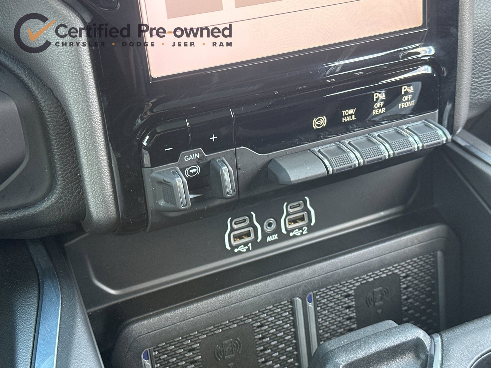Used 2025 RAM 2500 Laramie w/ Night Edition AWD/4WD image 21