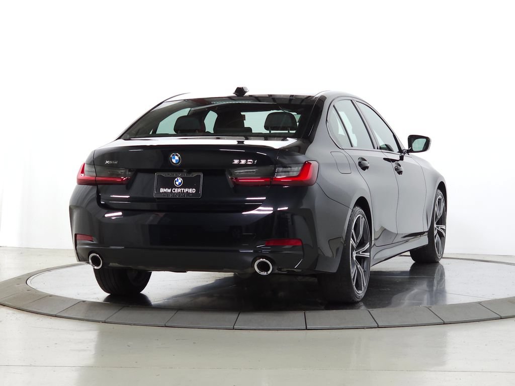 Used 2023 BMW 330i xDrive Sedan AWD/4WD image 11