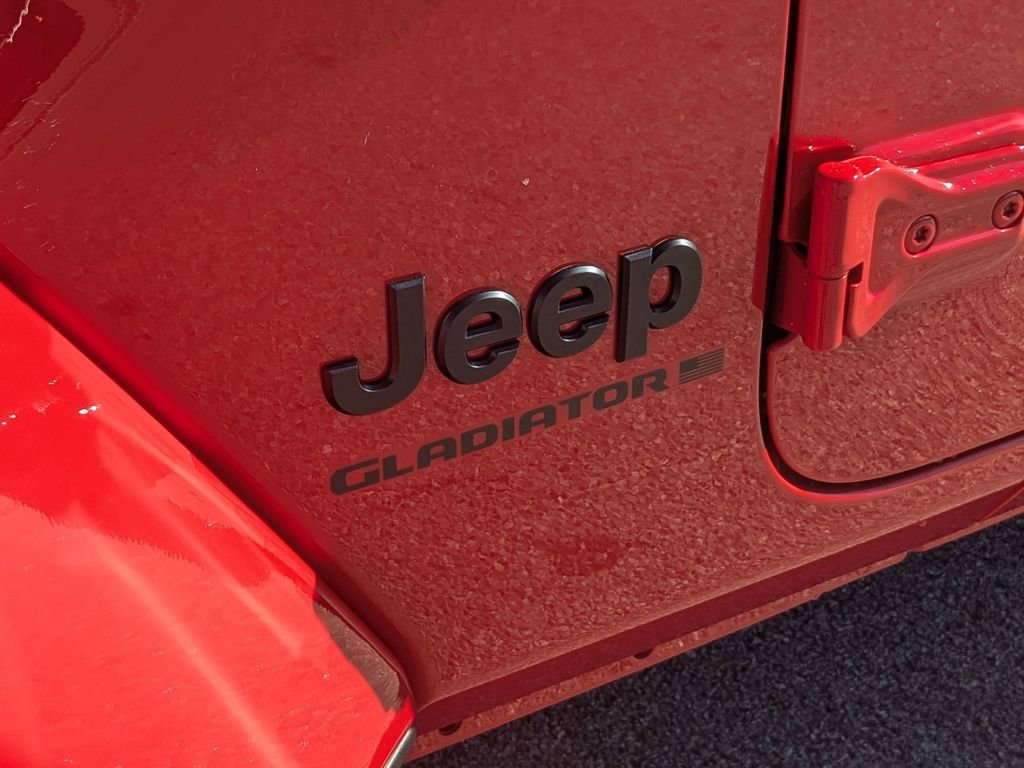 New 2026 Jeep Gladiator Sport AWD/4WD image 10